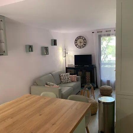 La Du Port - Cosy - Clim - Proche - 4 Personnes *
