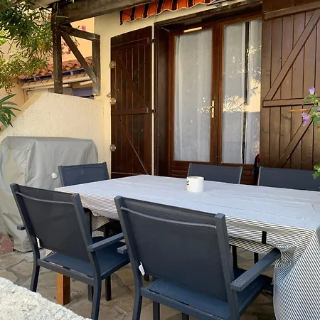 La Du Port - Cosy - Clim - Proche - 4 Personnes *